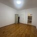 Trei camere, apartament boem pe o intrare linistita.